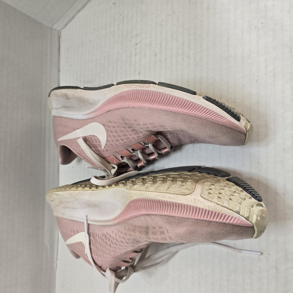 Nike Pink and White Athletic Shoes with Textured Knit Design - Picture 2 of 8